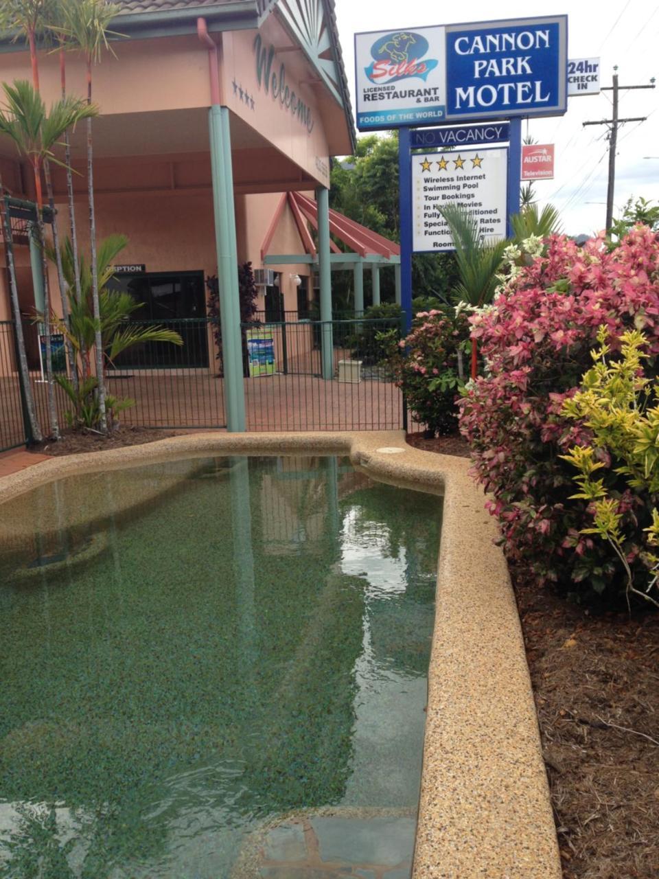 קאירנס Cannon Park Motel מראה חיצוני תמונה